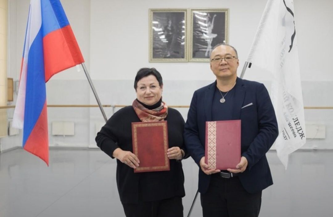 Подписание Меморандума о международном сотрудничестве между Русским домом (Представительством Россотрудничества в Монголии) в г. Улан-Батор и БРХК